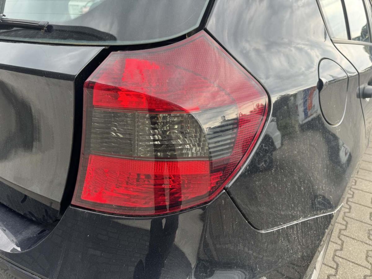 BMW 1er E87 original R&uuml;cklicht R&uuml;ckleuchte Schlussleuchte rechts Bj.2005